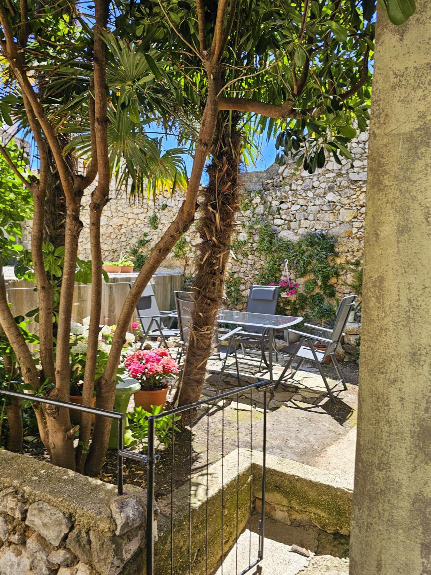 Forever Oasis Vrbnik Εξωτερικό φωτογραφία